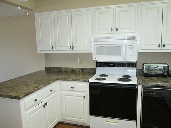 2nd image of 388 Mountain Dr