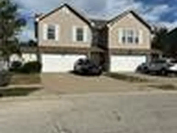 3115 NW Gateway Dr, Blue Springs, MO 64015