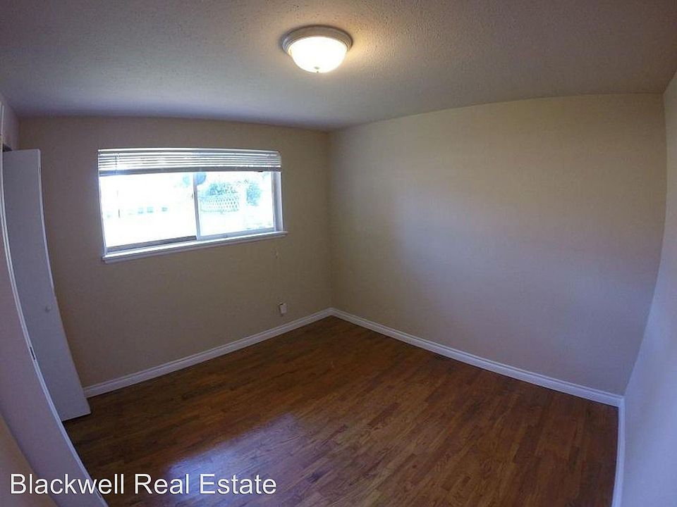 2nd image of 9212 Kenwood Dr SW APT 2