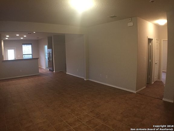 2nd image of 3102 Sage Hill St