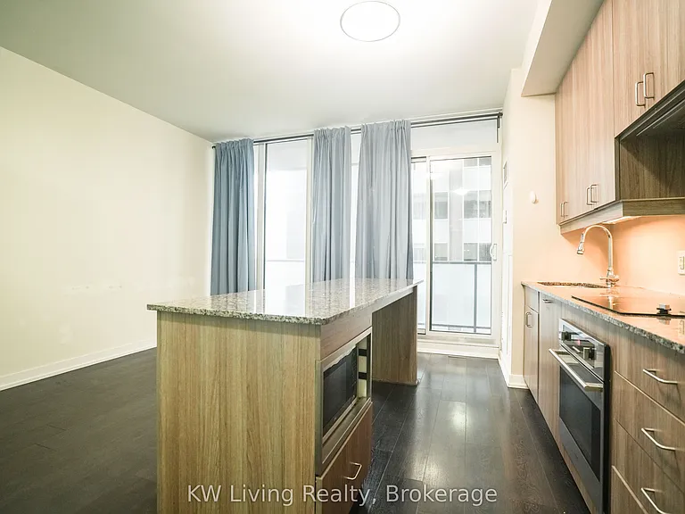426 University Ave #1206 — Photo 21