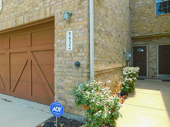 3rd image of 5932 Lost Valley Dr