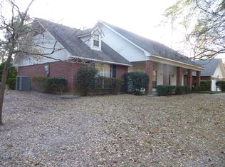 2301 Tanglewood Cir, Nacogdoches, TX 75961