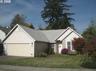 15016 SE Pinegrove Loop, Clackamas, OR 97015