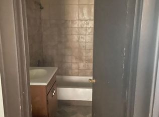 2421 W Finn Pl #2421, Milwaukee, WI