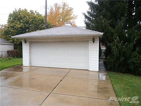 1st image of 15242 Harrison Ave
