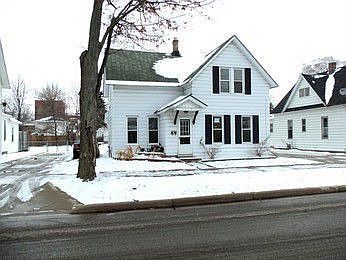 1st image of 115 E 15th St