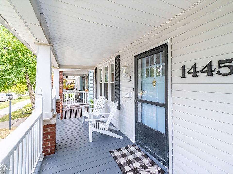 1445 Lakepointe St, photo 3