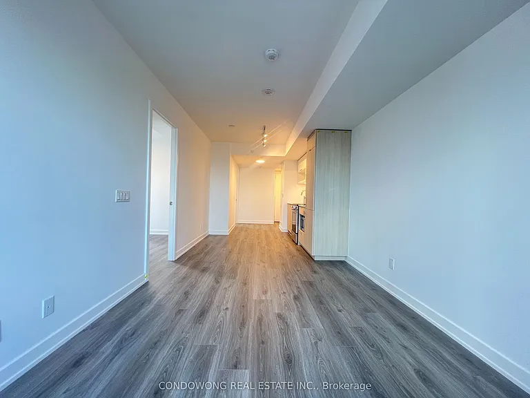 100 Queen St E #2311 — Photo 3