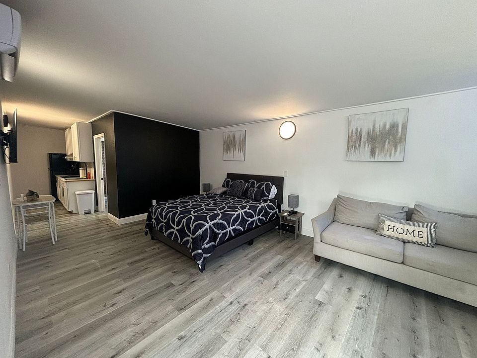 1st image of 204 Longfellow Blvd #5