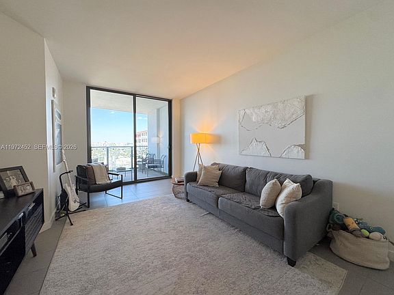 5th image of 1600 NE 1st Ave APT 1014