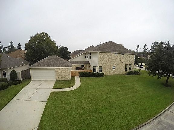 4th image of 5511 Darschelle Dr