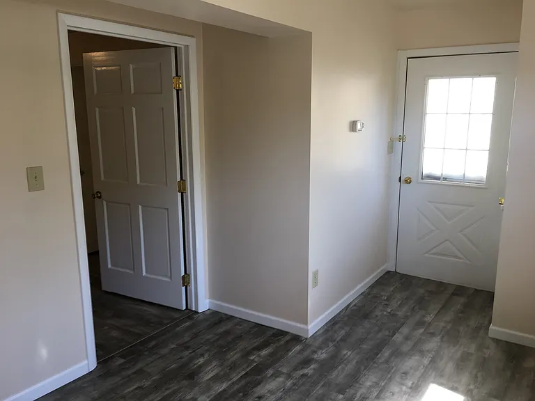 36 E Wall St #3 — Photo 12