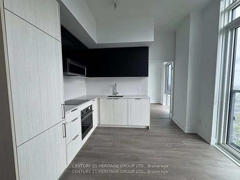308 Jarvis St #3401 — Photo 3