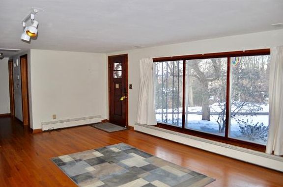 2nd image of 120 Holbert Ave