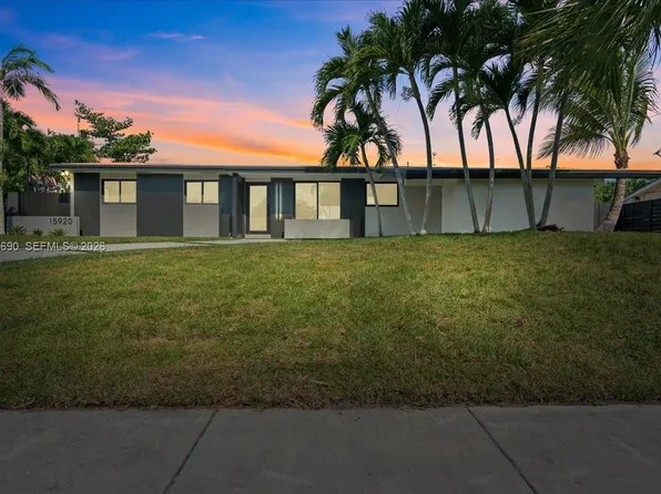 15920 SW 105th Ave, Miami, FL 33157