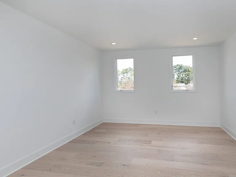 2161 Mayview Rd — Photo 33
