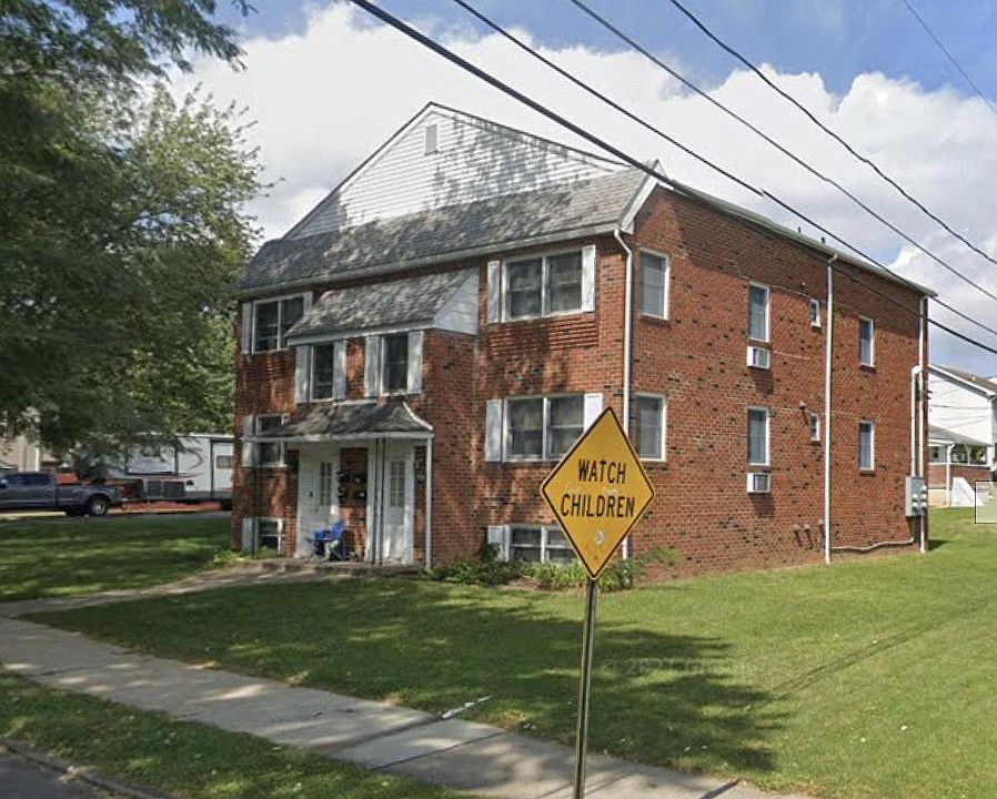 1st image of 1605 Irene St #1