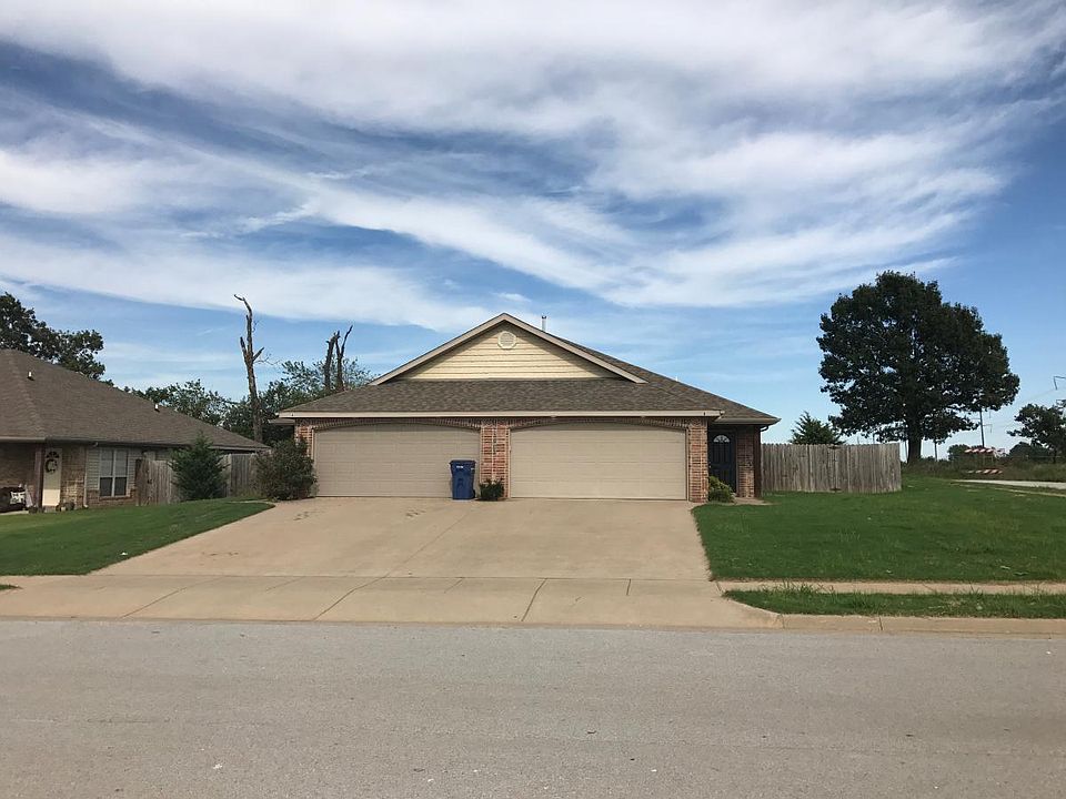 1st image of 3503 N Robin Ct #B