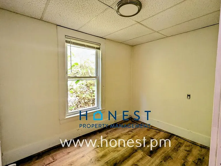 36 Prospect St #3 — Photo 22