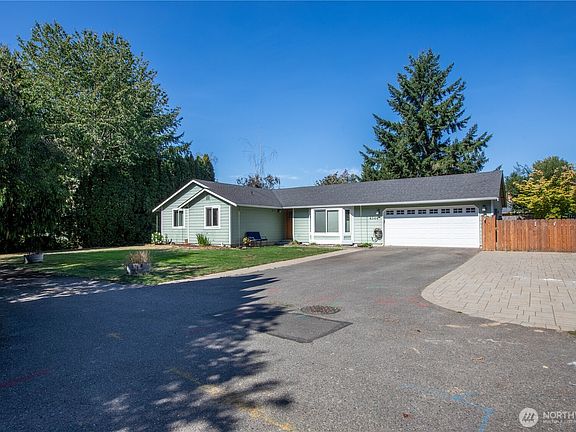 2nd image of 4344 Montclair Drive SE