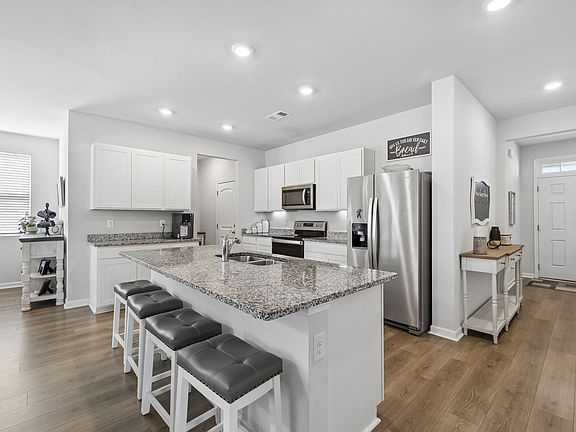 3rd image of 114 Stammer Farms Blvd