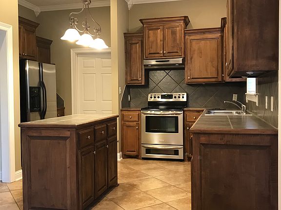 2nd image of 1775 S Stephie Ln