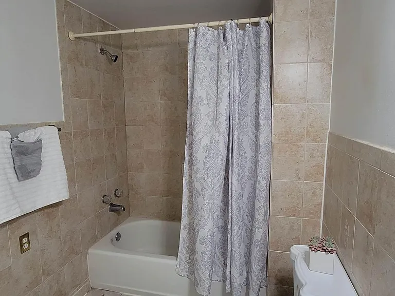 17680 Avenel Ln #BASEMENT — Photo 27