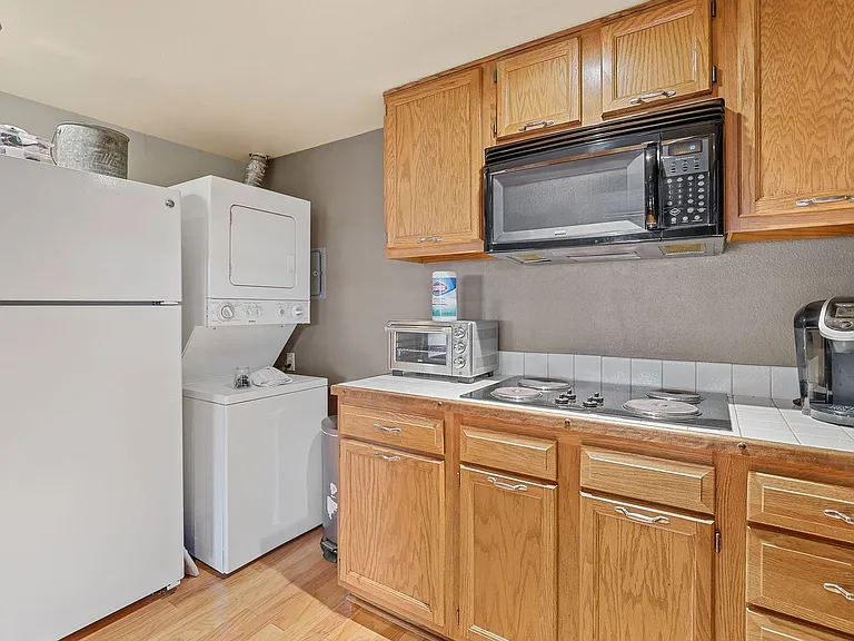2650 N Valley View Rd #223 — Photo 15