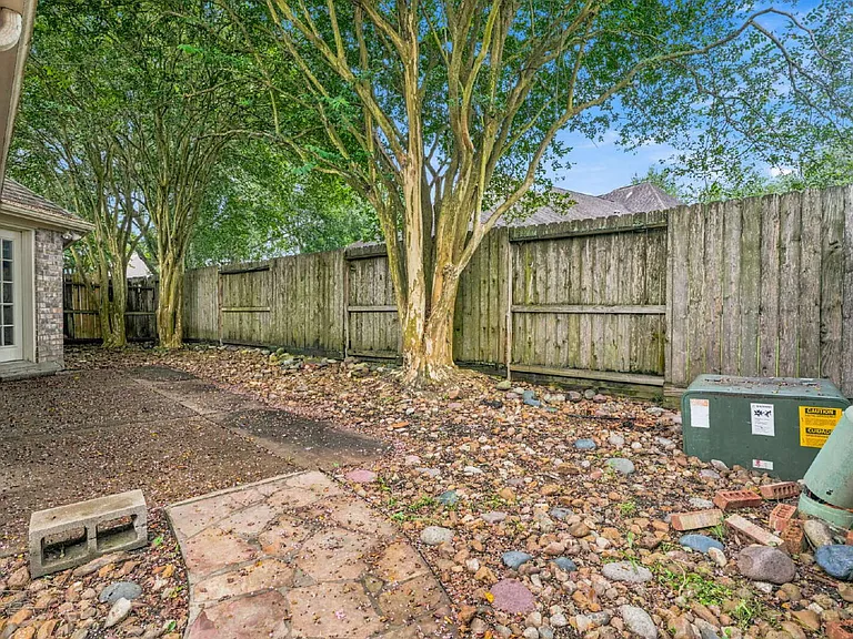12242 Rutgers Park Ct — Photo 28