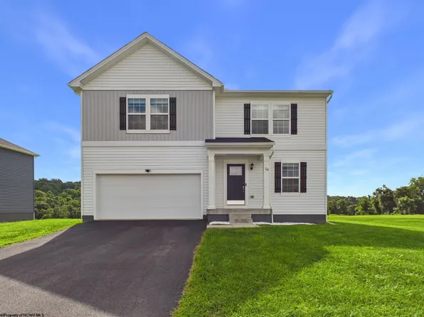 10 Iron Ridge Rd, Fairmont, WV 26554
