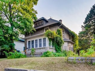 245 Hamline Ave S, Saint Paul, MN 55105