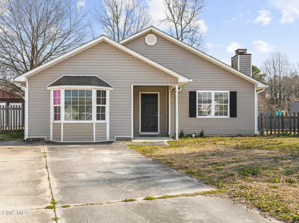 110 Vauhan Court, Jacksonville, NC 28540