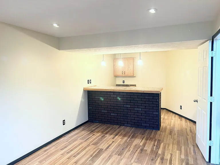 19434 V St — Photo 11