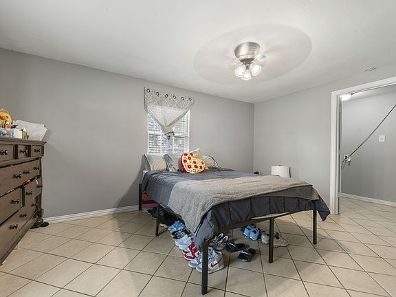 5th image of 508 N Dick Price Rd