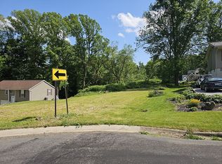 Summit St, Doylestown, OH 44230