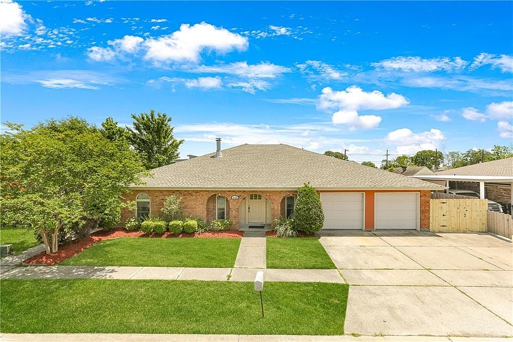 3109 Gallo Dr, Chalmette, LA 70043 Zillow