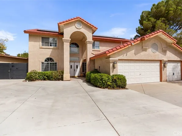 7237 Ojai Dr, Palmdale, CA 93551