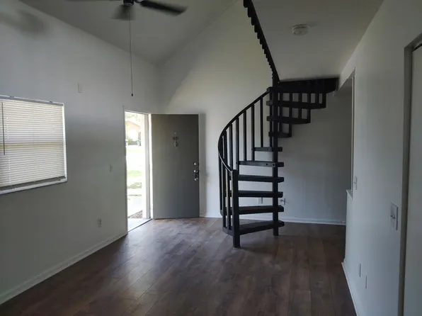 2122 Bradford St APT 526, Clearwater, FL 33760