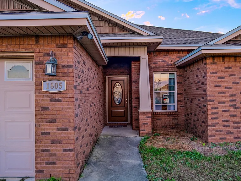 1805 Shanun Ct — Photo 23