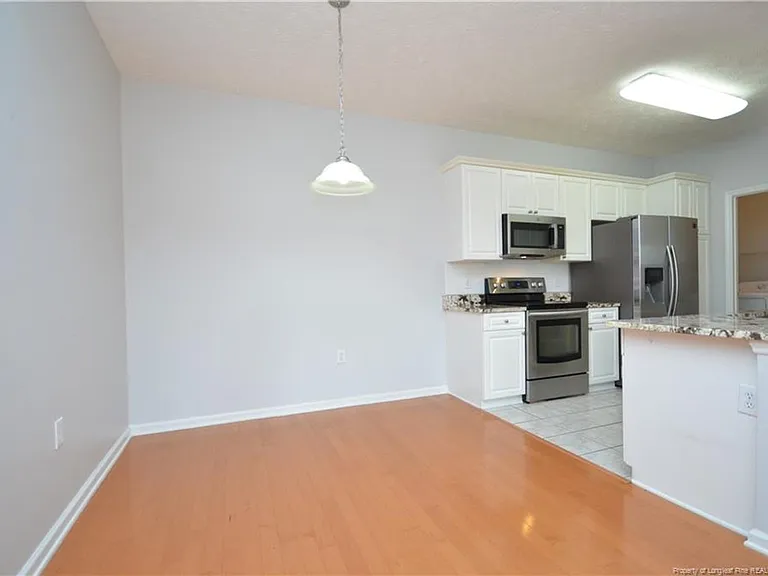 4050-201 Bardstown Ct — Photo 10