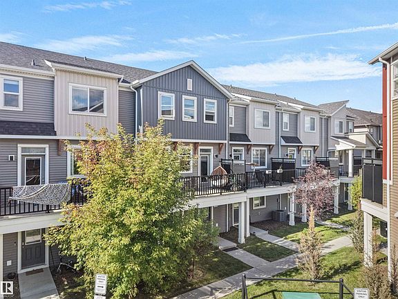 2nd image of 2072 Wonnacott Way SW #31