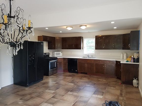 Kitchen/dining 22 x 15