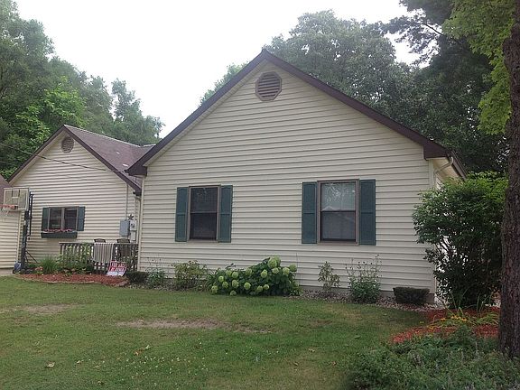 4th image of 6864 Goldenrod Dr NE