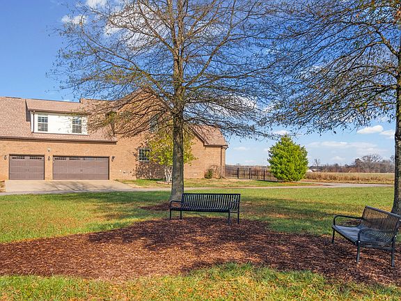 4th image of 310 John Duke Tyler Blvd