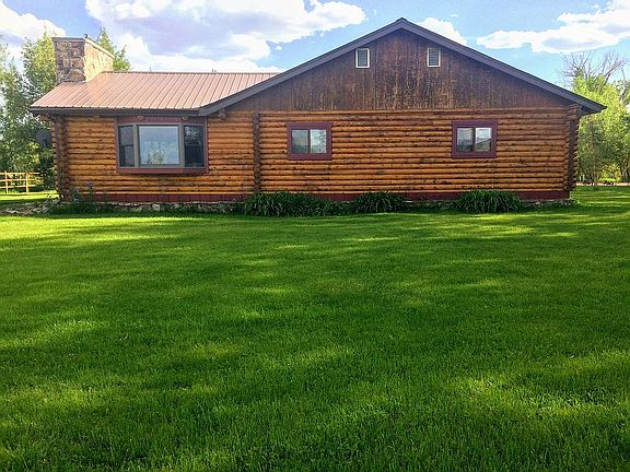 bay window in huge family rm