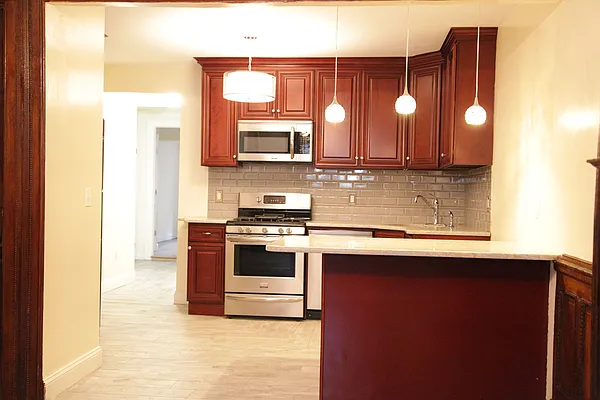 Rented by Gosen Properties | media 34