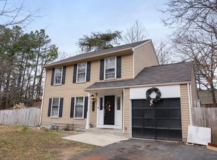 13183 Armstead St, Woodbridge, VA 22191