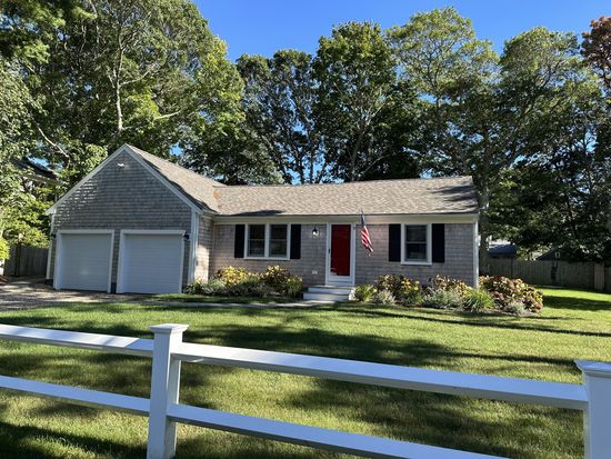 9 Victory Lane, South Yarmouth, MA 02664