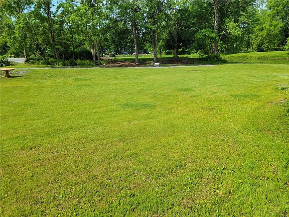 4th image of 3456 Lakeville Park Rd
